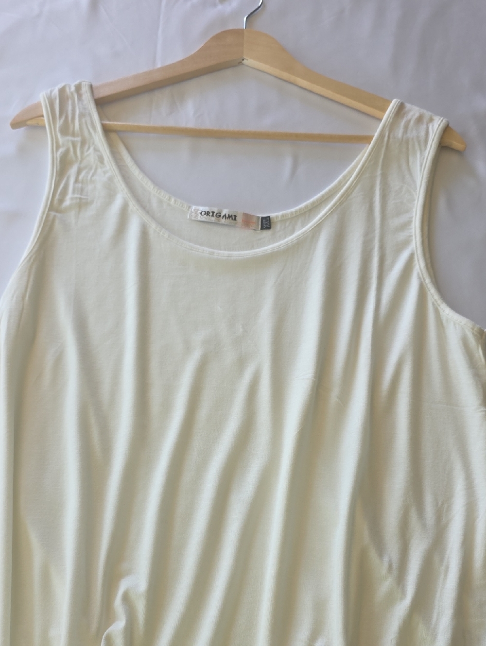 Origami Women's Cream Scoop Neck Tank Top
